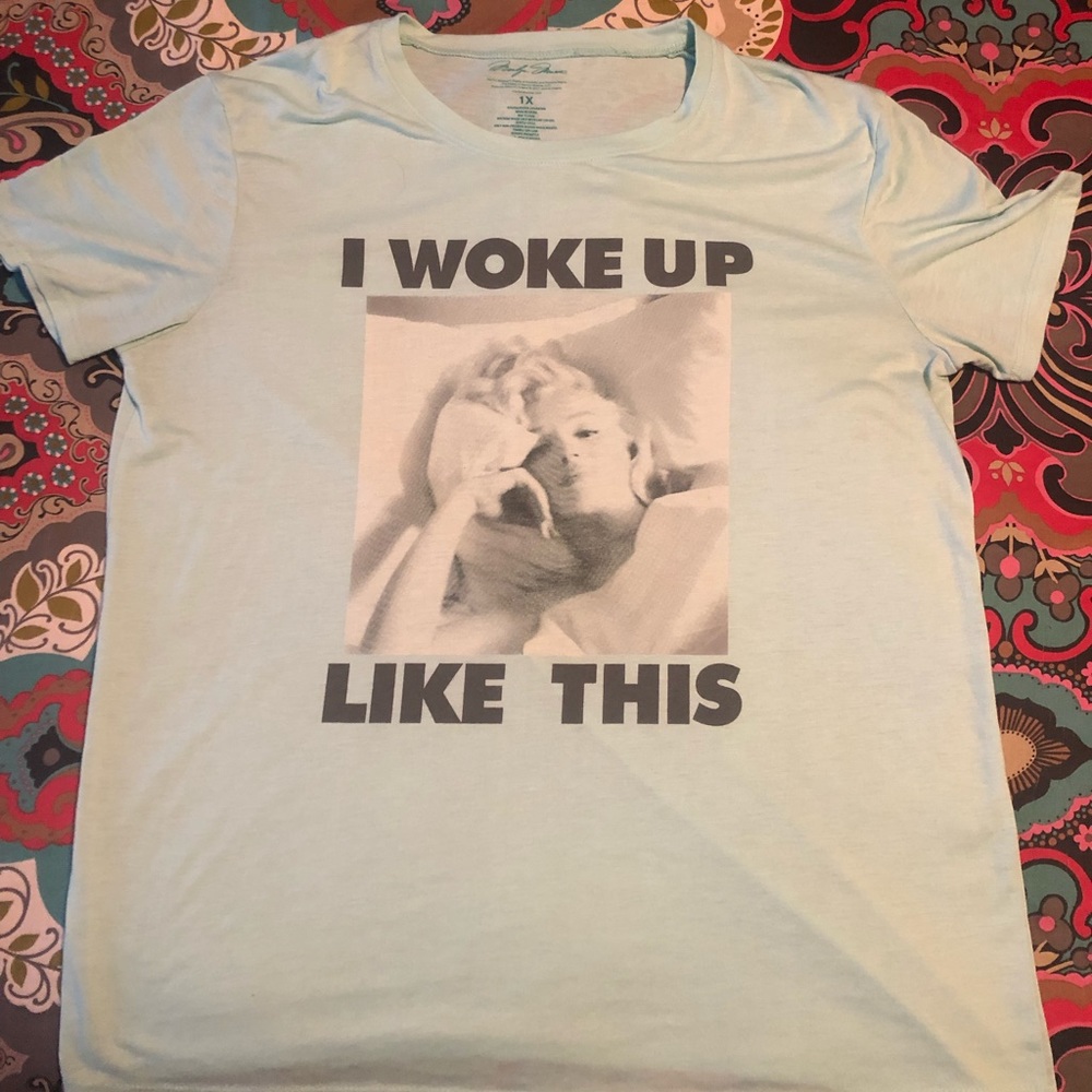 Marilyn Monroe shirt xl